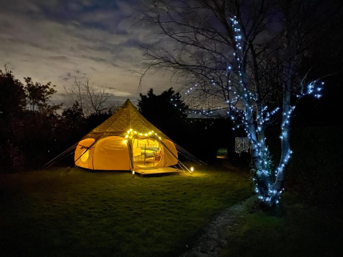 Secret Garden Glamping 호텔 리밍톤 외부 사진