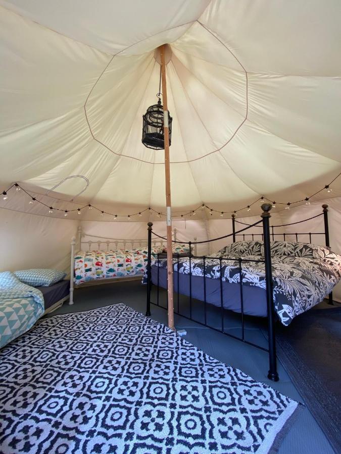 Secret Garden Glamping 호텔 리밍톤 외부 사진